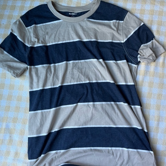 Old Navy Black and Beige Striped Tee - Picture 2 of 4